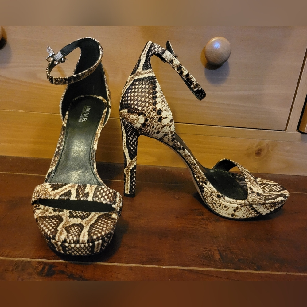Michael Kors. Snake skin print leather sandal heel. Size 7